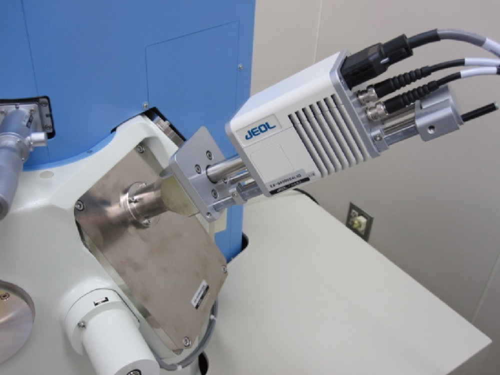 走査電子顕微鏡＋Ｘ線元素分析装置 | 南信州・飯田産業センター | 長野